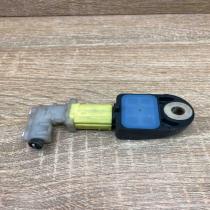 89173 75010  With Plug Airbag deployment crash/impact sensor Lexus CT 200H