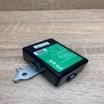 89740 47030 61B445 000  Door control unit/module Toyota Prius (XW30)
