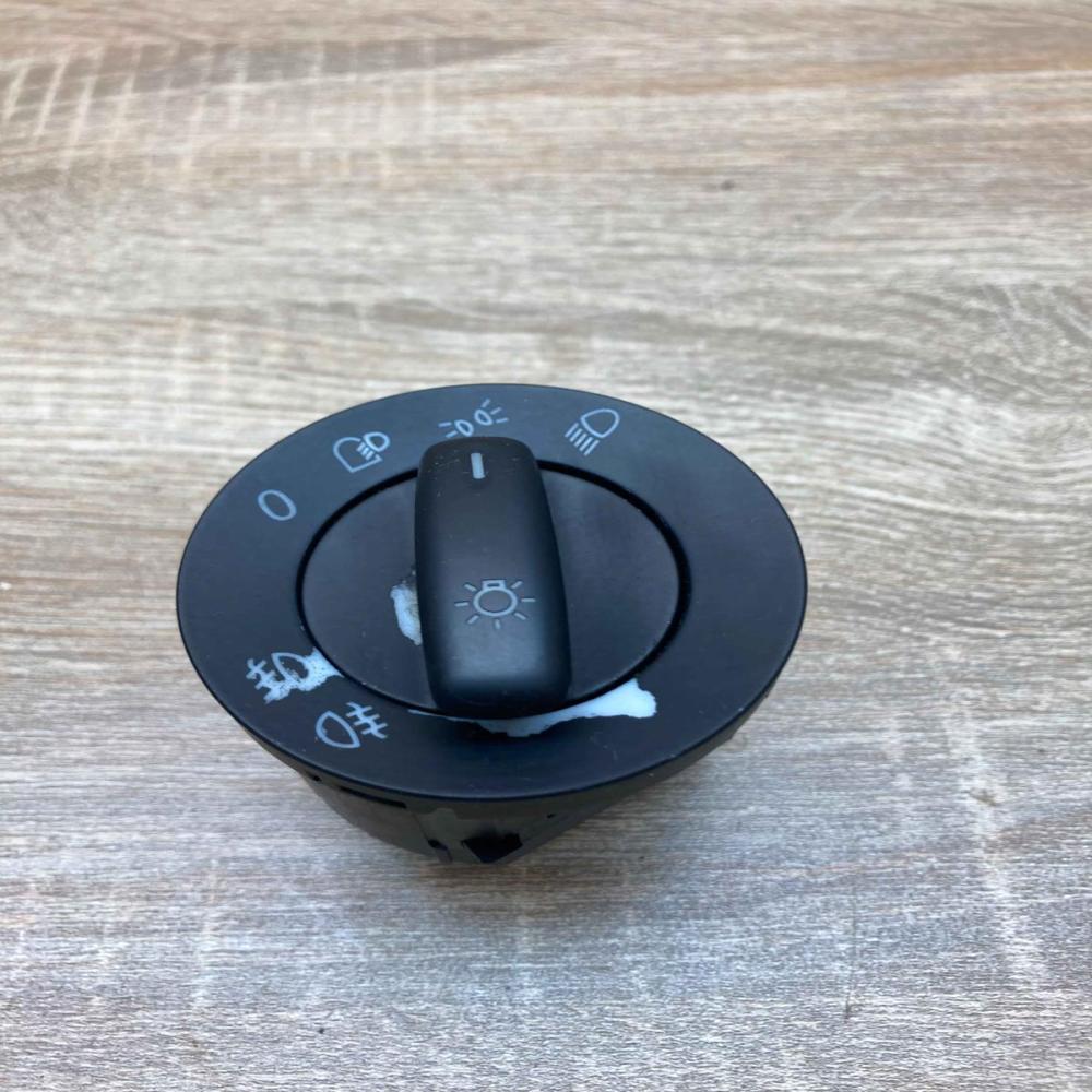 VW Light Switch   Light switch Volkswagen Golf IV