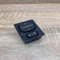 183574 769746C  Wing mirror switch Toyota Corolla E120 E130