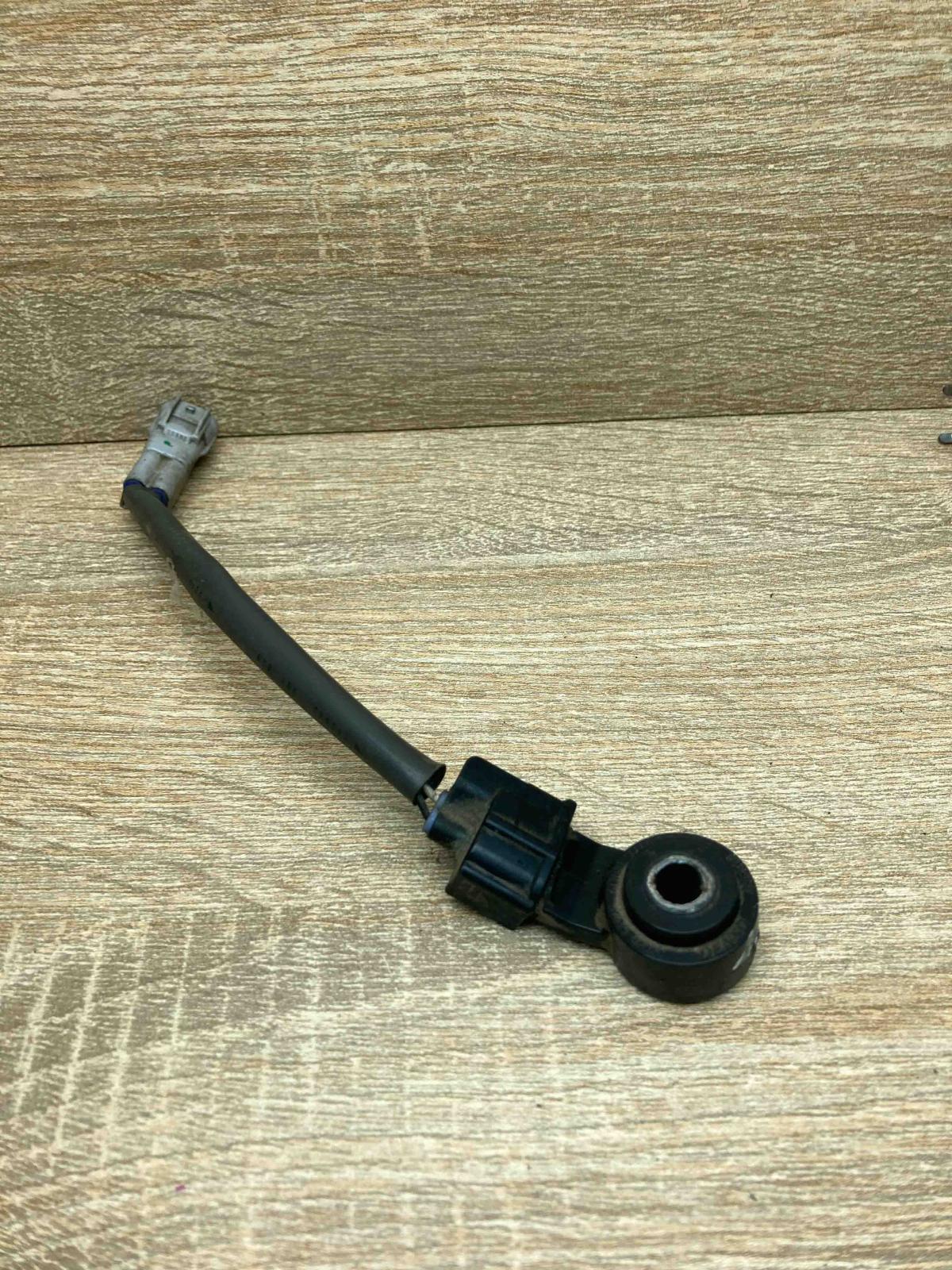 69615 02020   Detonation knock sensor Toyota Corolla Verso E121