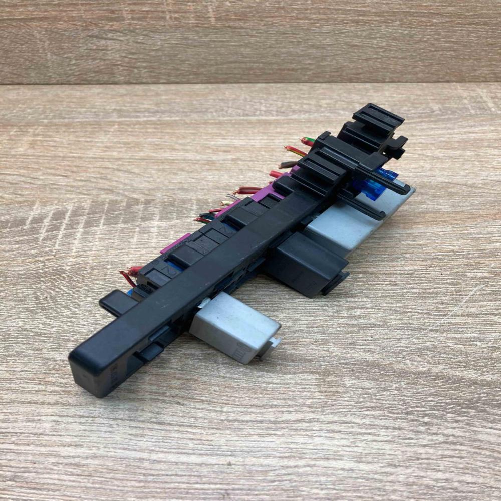 1K1937503   Fuse module Volkswagen PASSAT B6