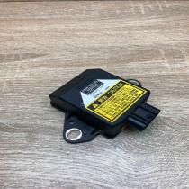 89183 48010 174500 5233  ESP acceleration yaw rate sensor Toyota Prius (XW20)