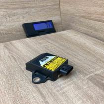 89183 48010 174500 5233  ESP acceleration yaw rate sensor Toyota Prius (XW20)