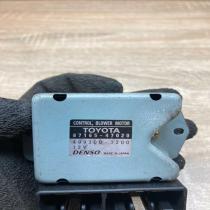 87165 47020 499300 1200  Heater blower motor/fan resistor Toyota Prius (XW20)
