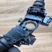 173832 17F060  Wiper turn signal indicator stalk/switch Toyota Auris 150