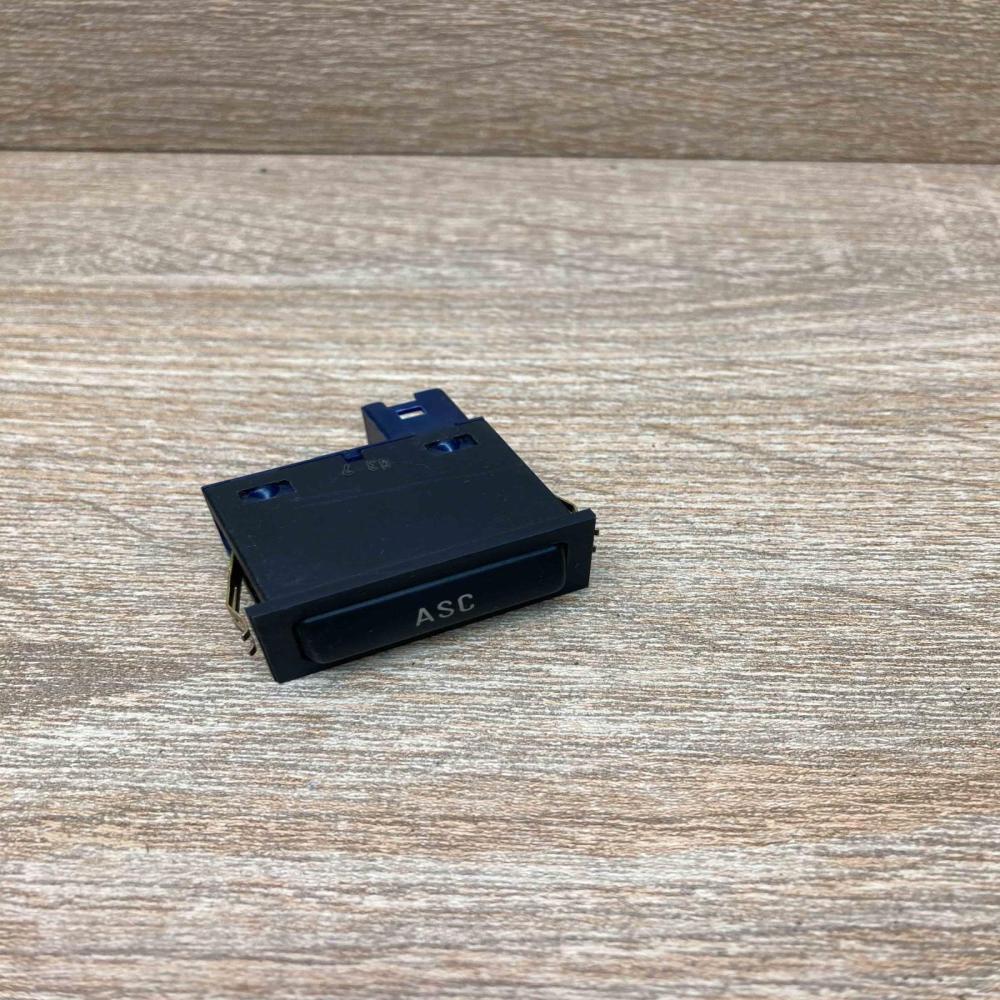 8363694 03052310  Traction control (ASR) switch BMW 5 E39
