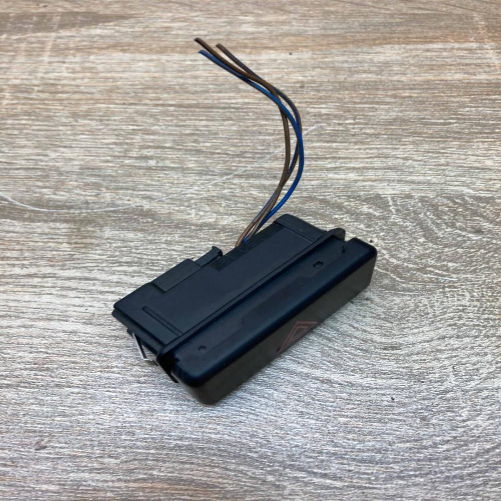 8350947  With Plug Hazard light switch BMW 5 E39