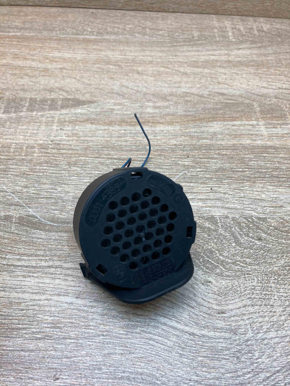 6903103 24658710 With Plug Parking PDC sensor speaker BMW 5 E39