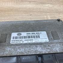 03D906033F 5WP40298  Engine control unit/module ECU Volkswagen Polo IV 9N3