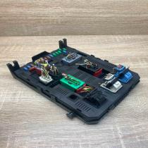 9660105980 28113346 8A  Central body control module Citroen C5