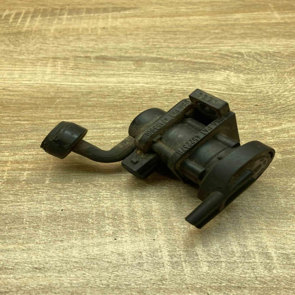 09158200 4522371  Turbo solenoid valve Opel Vectra C