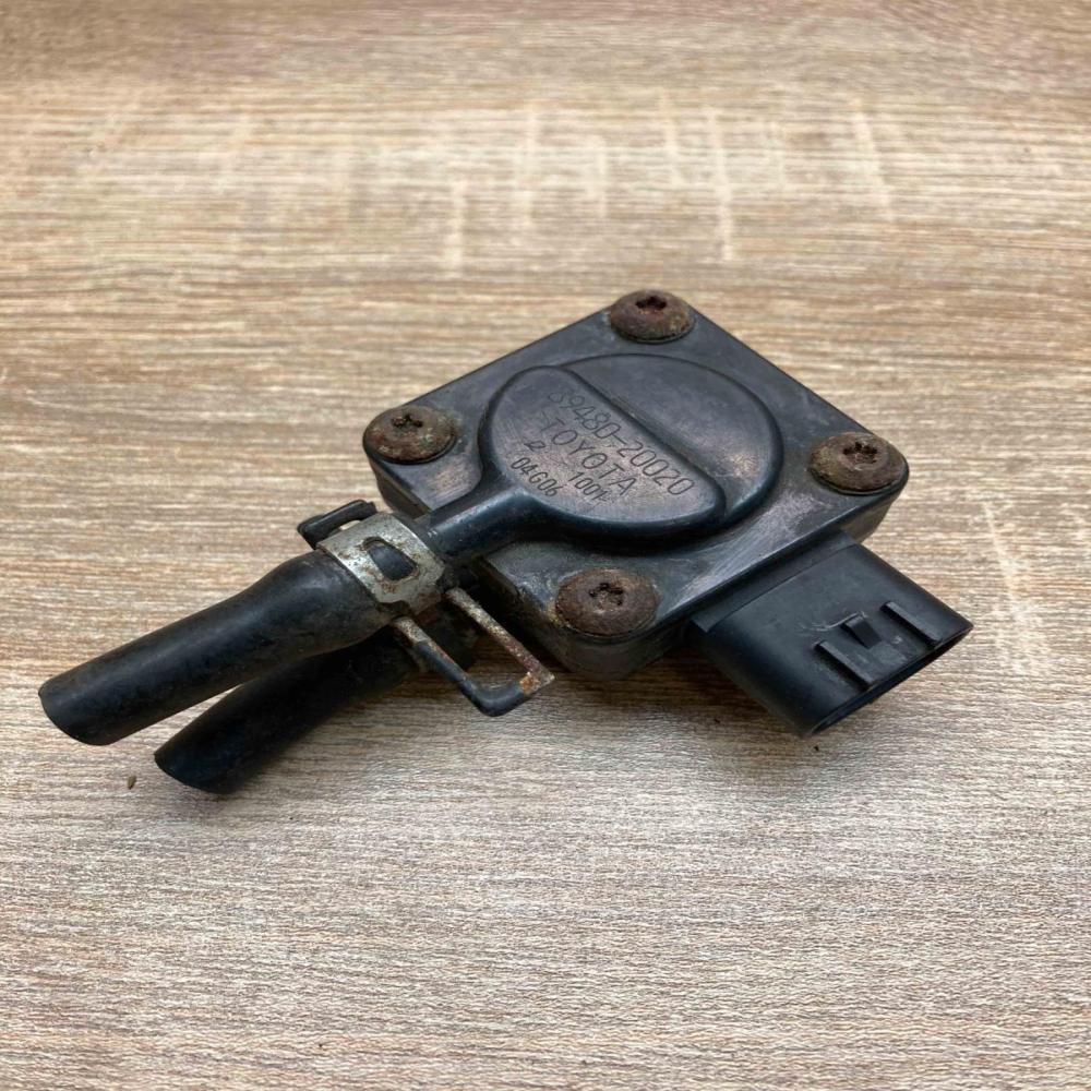 89480 20020   Air pressure sensor Toyota Corolla Verso AR10