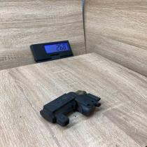 8200486264   Turbo solenoid valve Renault Laguna II