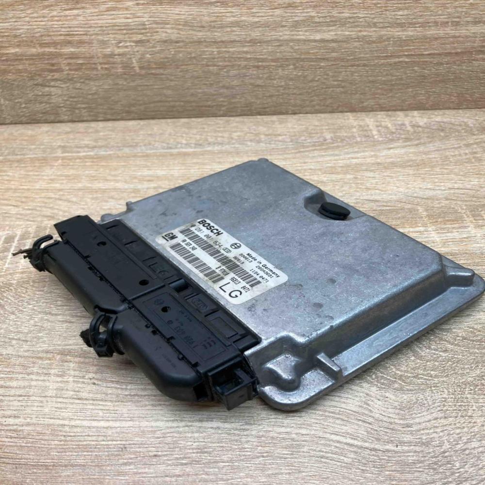 90569348 0281001634 With Plug Engine control unit/module ECU Opel Astra J