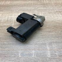 8200412005   Turbo solenoid valve Renault Laguna II
