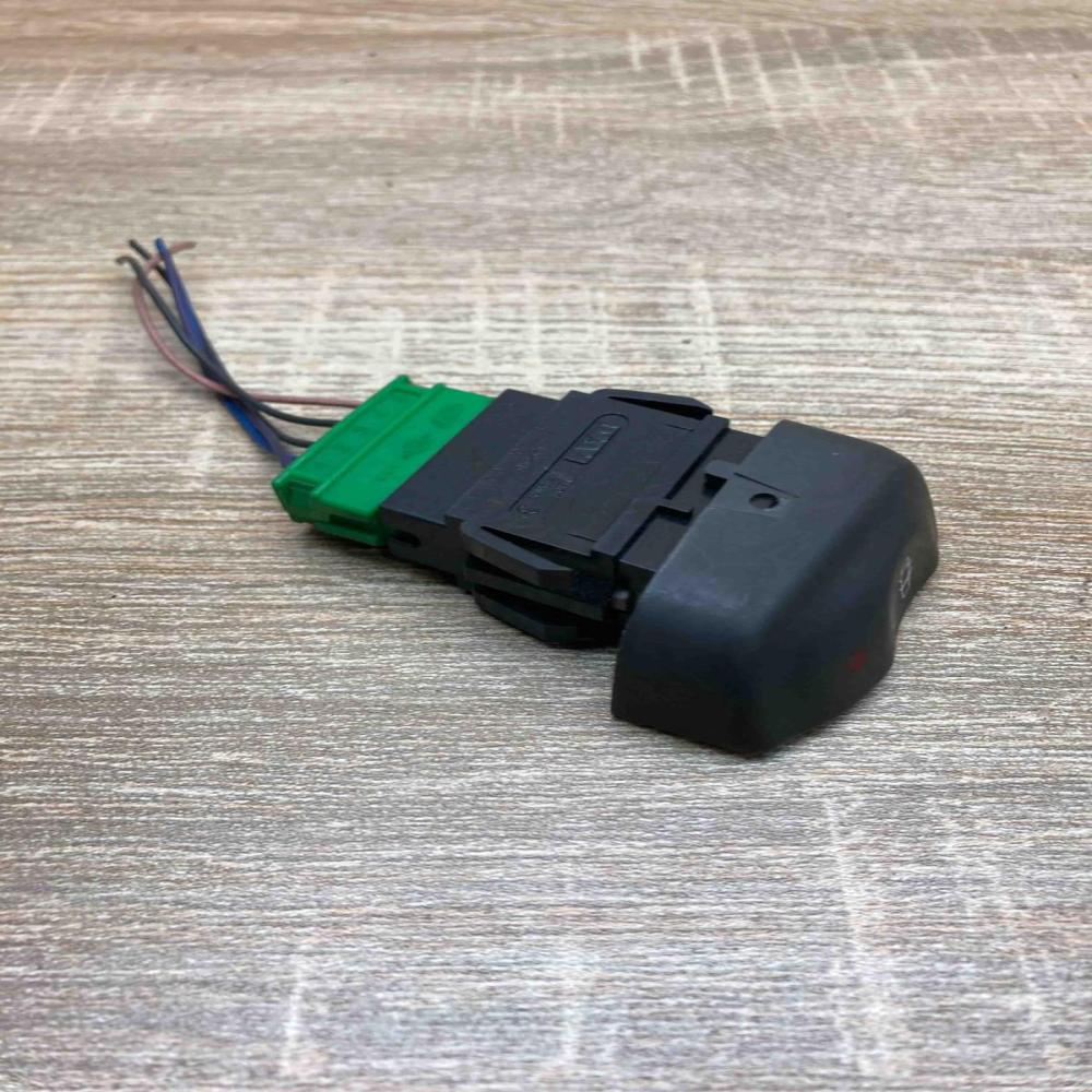 432969B  With Plug Central locking switch button Renault Scenic I