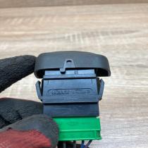432969B  With Plug Central locking switch button Renault Scenic I