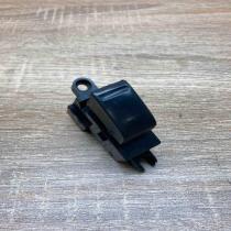 25411 AV600   Electric window control switch Nissan Primera