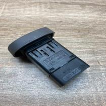 Renault Hazard Switch 2517701  Hazard light switch Renault Scenic I