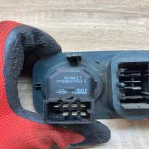 7700307647 7700847433F  Light switch Renault Kangoo I