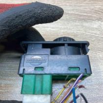 Nissan Mirror Switch  With Plug Wing mirror switch Nissan NV200