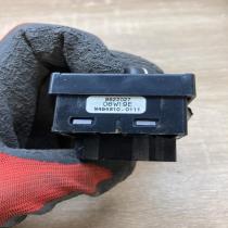 8622027 M454S10 0111  Light switch Volvo 850
