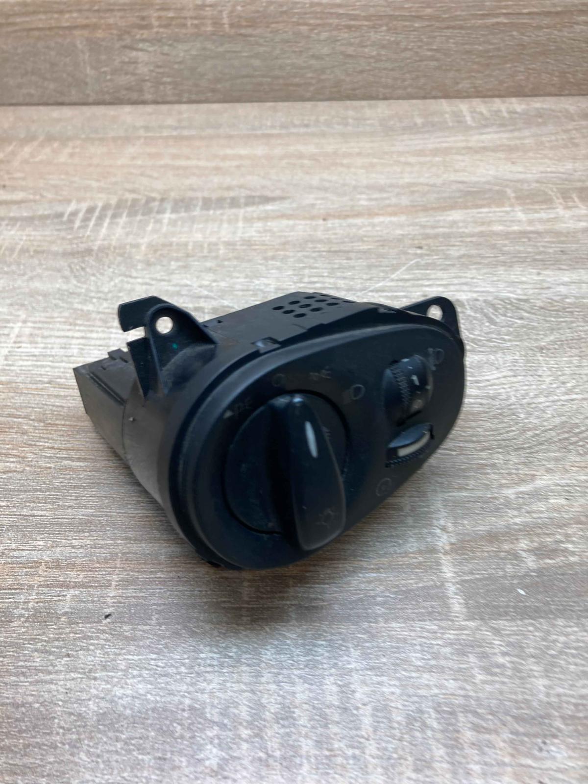 4986104   Light switch Ford Mondeo Mk III