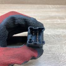 06016   Hazard light switch Nissan Primera