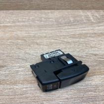 9128263   Windscreen/window heater switch Volvo 850