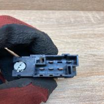 9128263   Windscreen/window heater switch Volvo 850