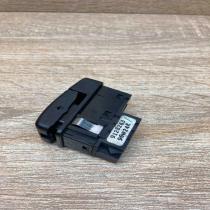 9128263   Windscreen/window heater switch Volvo 850