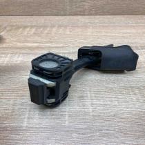 7070333 7070376  Front door check strap stopper BMW 1 E81 E87