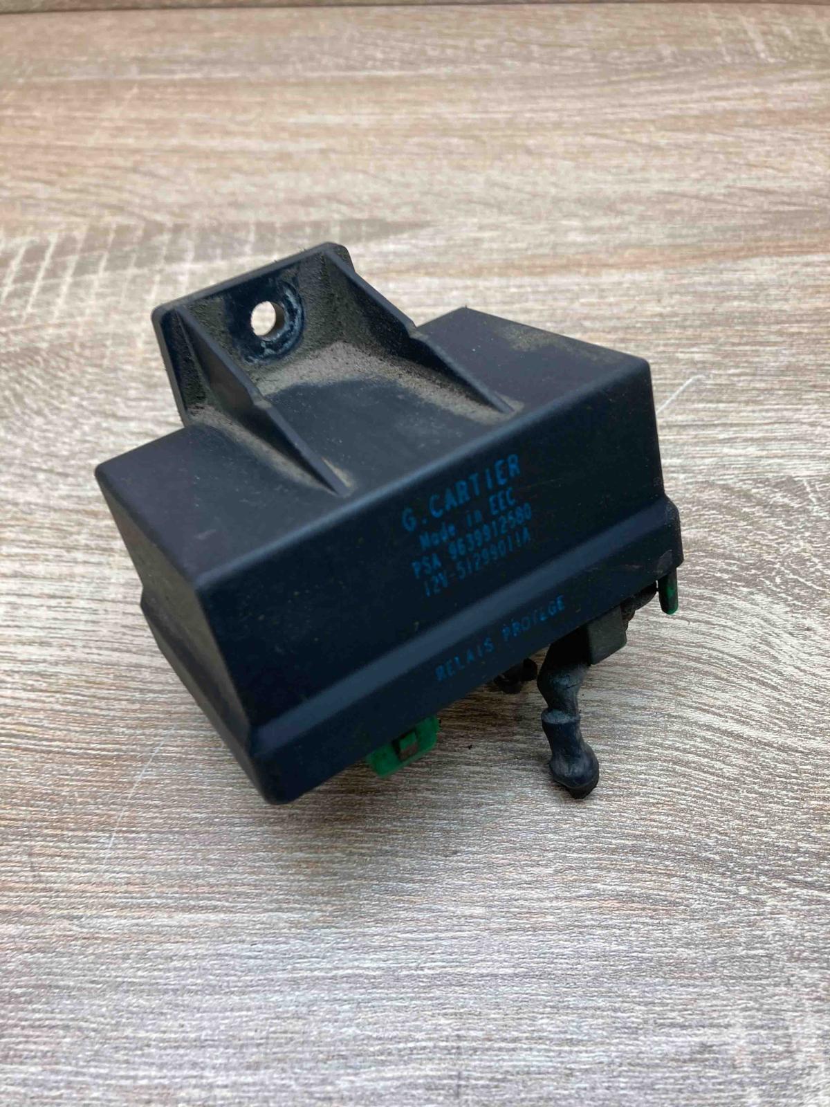 9639912580   Glow plug pre-heat relay Citroen C5