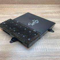 8361785   Sound amplifier BMW 3 E36