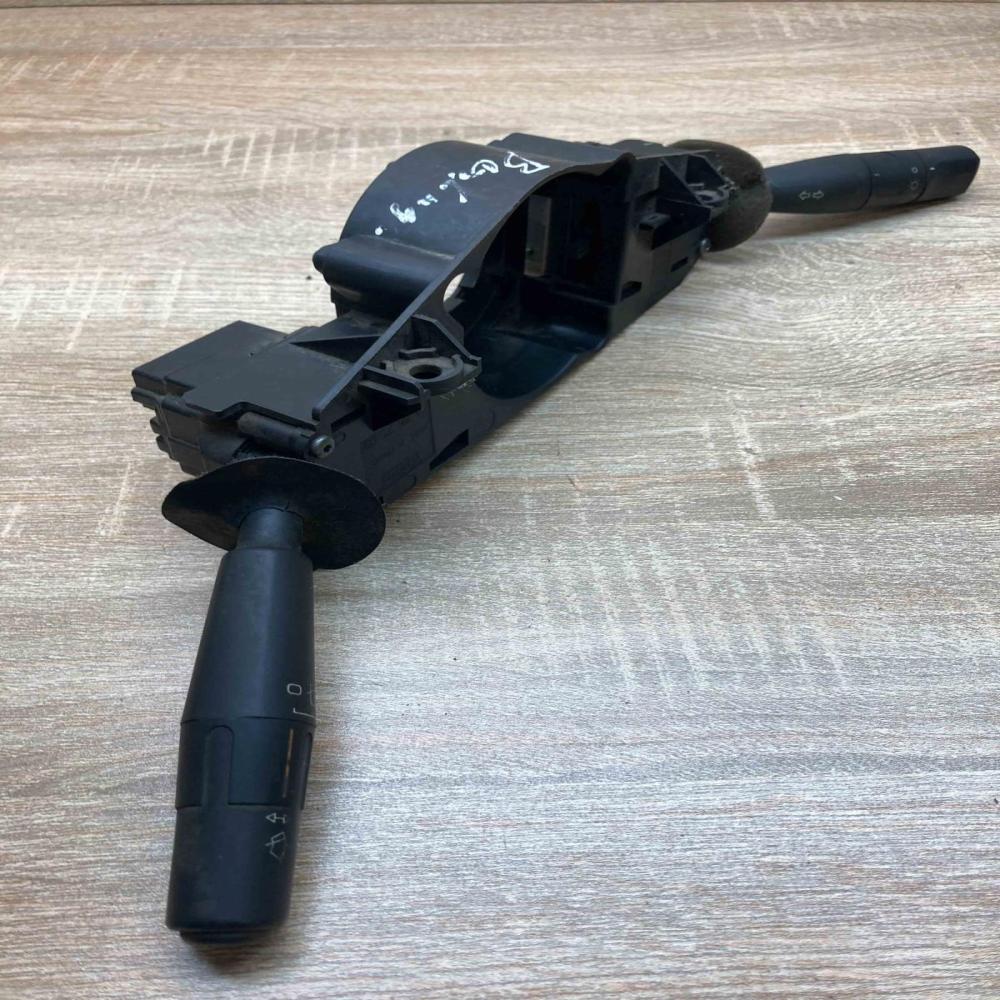 9623337580 61557109  Wiper turn signal indicator stalk/switch Peugeot 306