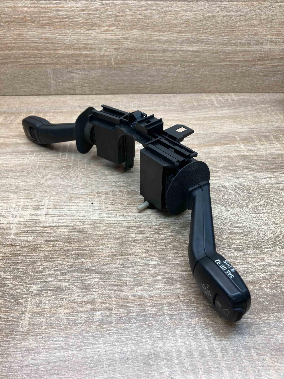 1162088 8352013  Wiper turn signal indicator stalk/switch BMW 7 E38