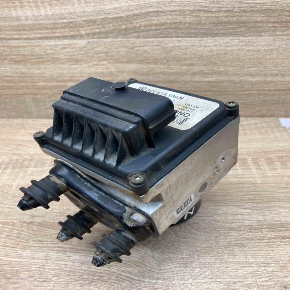3C0614109N 16705904  ABS Pump Volkswagen PASSAT B6