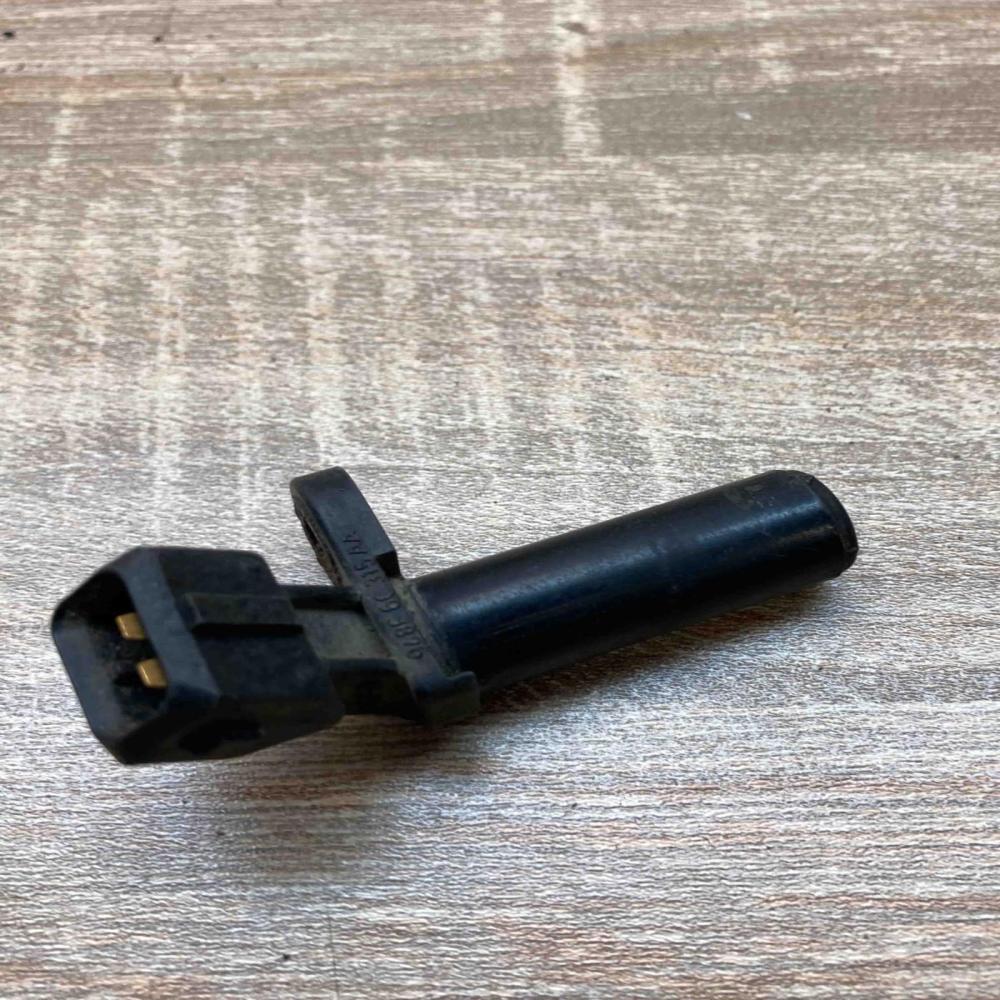948F6C315AA   Crankshaft position sensor Ford Mondeo Mk III