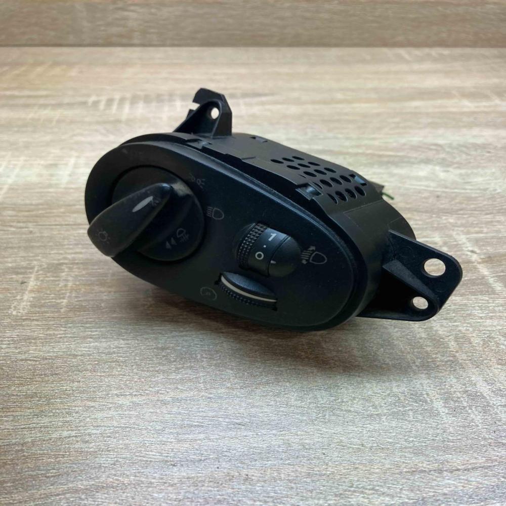 4985102  With Plug Light switch Ford Mondeo MK II