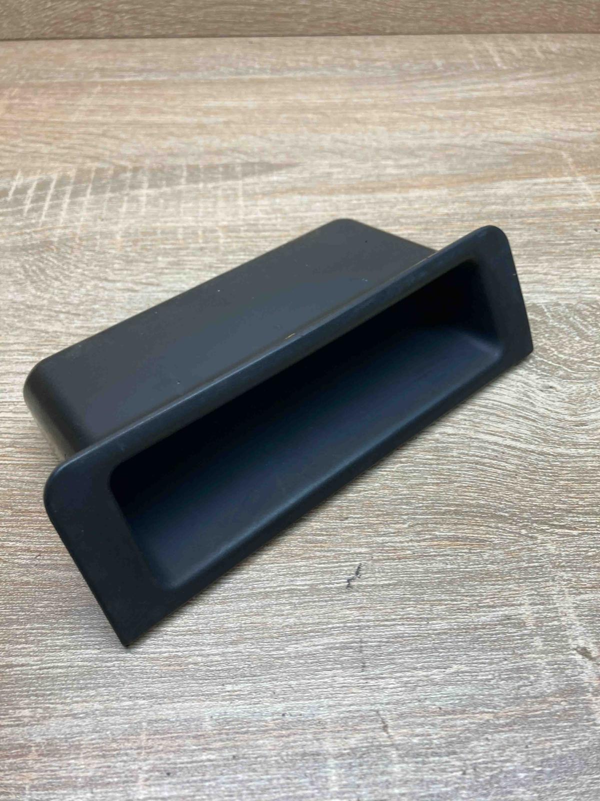 8159701 8210445  Car ashtray BMW 5 E39