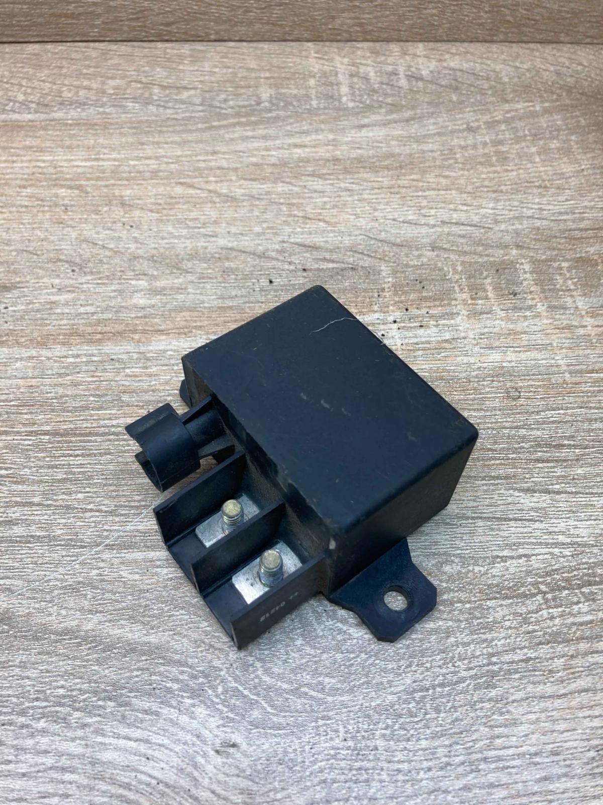 A0025423819   Glow plug pre-heat relay Mercedes-Benz E W211