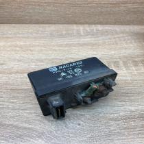 96165823   Glow plug pre-heat relay Citroen Saxo