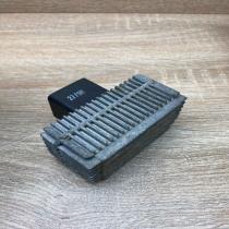 90508974 51299001  Glow plug pre-heat relay Opel Vectra B