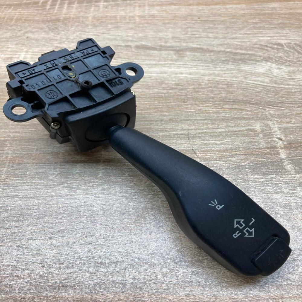 8363668 01104010  Indicator stalk BMW 3 E46