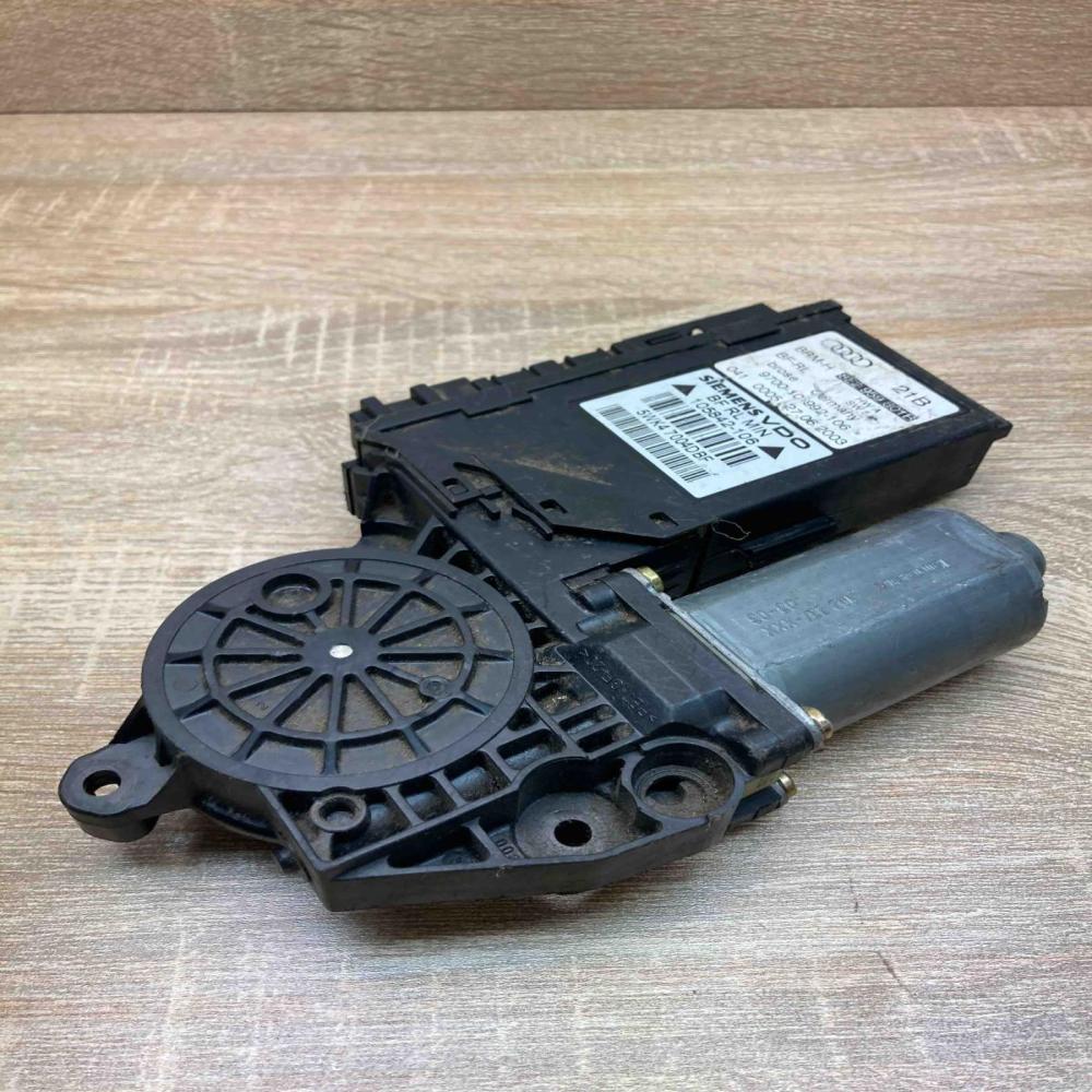 8E2959801B 5WK47004 DBF 21B Front door window regulator motor Audi A4 S4 B6 8E 8