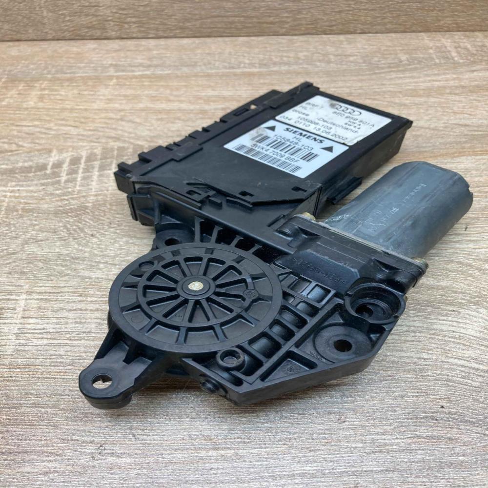 8E0959801A 5WK47009 BBF  Rear door window regulator motor Audi A4 S4 B6 8E 8H