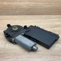 8E1959802B 5WK47006DBF 12B Front door window regulator motor Audi A4 S4 B6 8E 8H