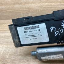 3D1959793 05074300  Front door window regulator motor Volkswagen Touareg I