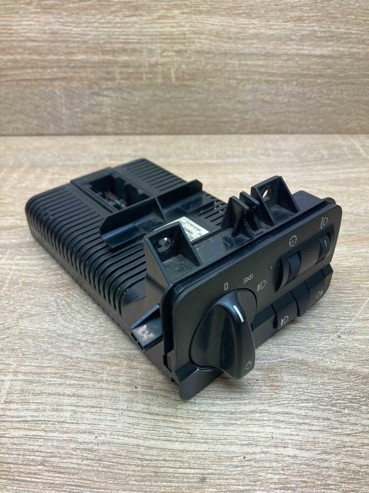 6936831 532228411  Light switch BMW 3 E46